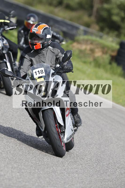 /53 16.09.2025 Track Day Domi Aegerter ADR/Gruppe gelb/118